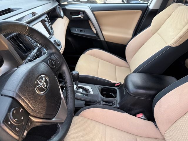 2016 Toyota RAV4 XLE