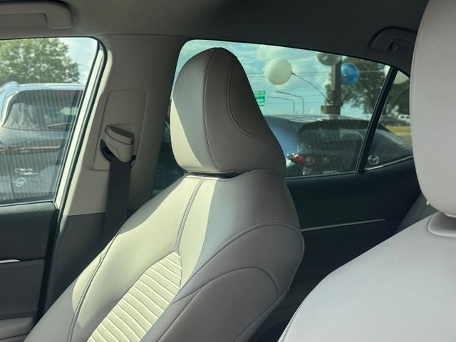 2021 Toyota Camry Hybrid SE