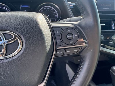 2021 Toyota Camry Hybrid SE