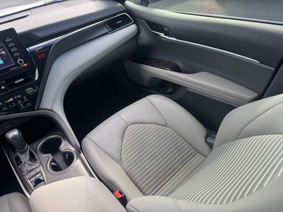 2021 Toyota Camry Hybrid SE