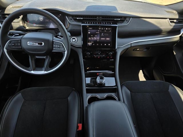 2024 Jeep Grand Cherokee L Laredo