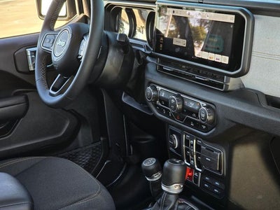 2025 Jeep Gladiator Sport