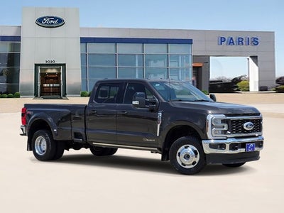 2025 Ford F-350 Lariat Super Duty