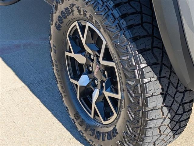 2024 GMC Canyon AT4X