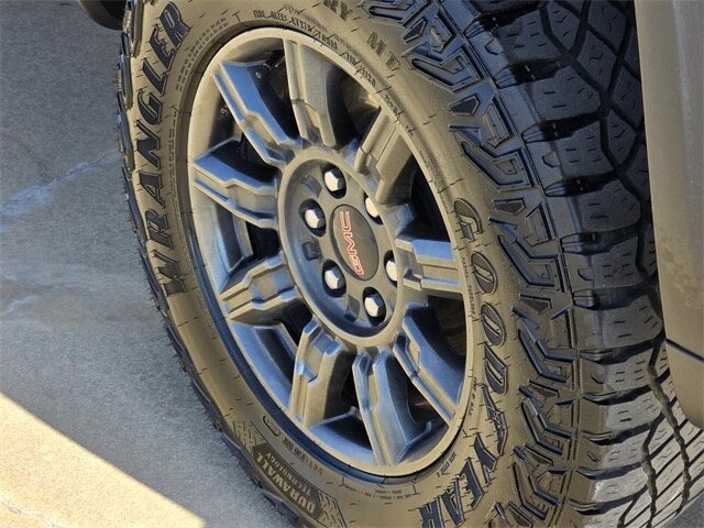 2024 GMC Sierra 1500 AT4X