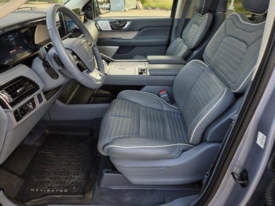 2024 Lincoln Navigator Black Label
