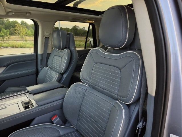 2024 Lincoln Navigator Black Label