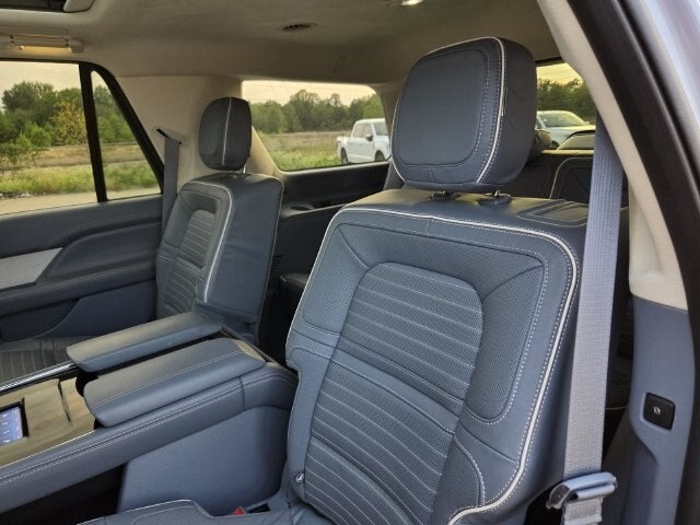 2024 Lincoln Navigator Black Label