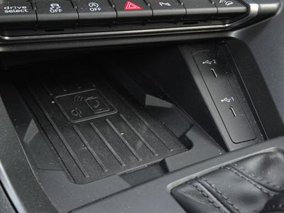2022 Audi Q3 45 S line quattro Premium