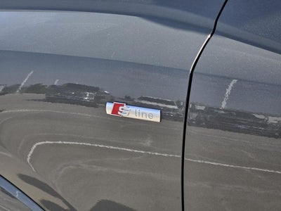 2022 Audi Q3 45 S line quattro Premium