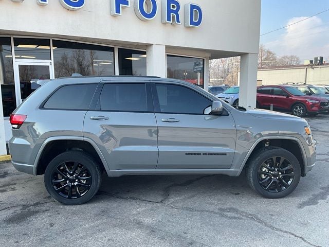 2020 Jeep Grand Cherokee Altitude
