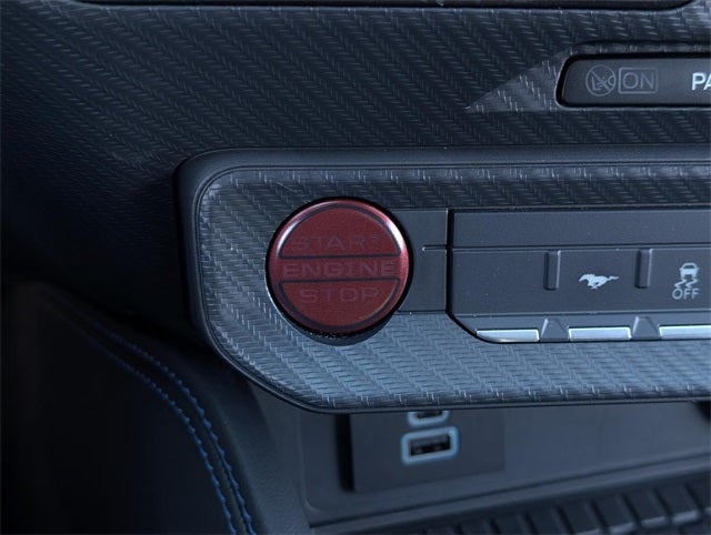 2024 Ford Mustang Dark Horse