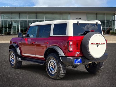 2026 Ford Bronco Outer Banks