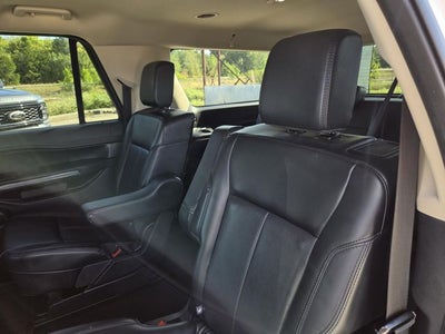 2022 Ford Expedition Max XLT
