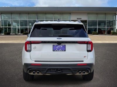 2025 Ford Explorer ST