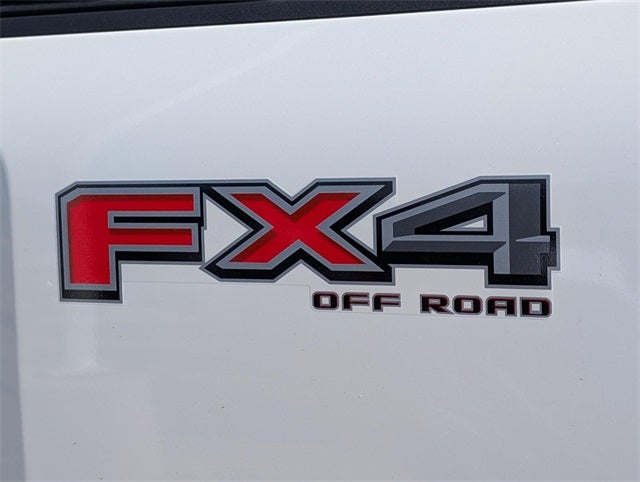 2026 Ford F-250SD Platinum Lifted Wheels Tires Black out package