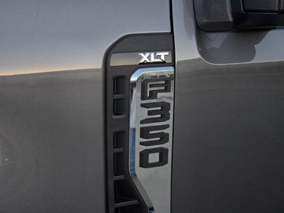 2027 Ford F-350SD XLT DRW