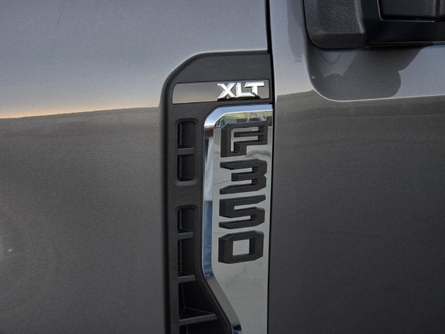 2027 Ford F-350SD XLT DRW