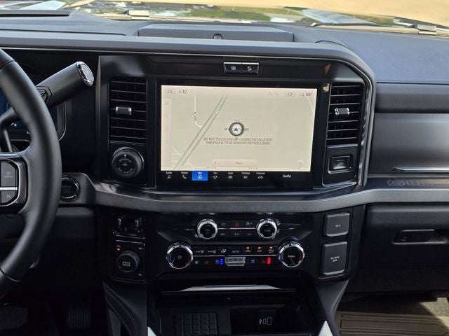 2026 Ford F-350SD Platinum DRW