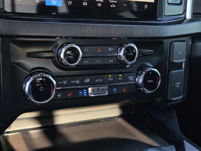 2027 Ford F-450SD Platinum DRW