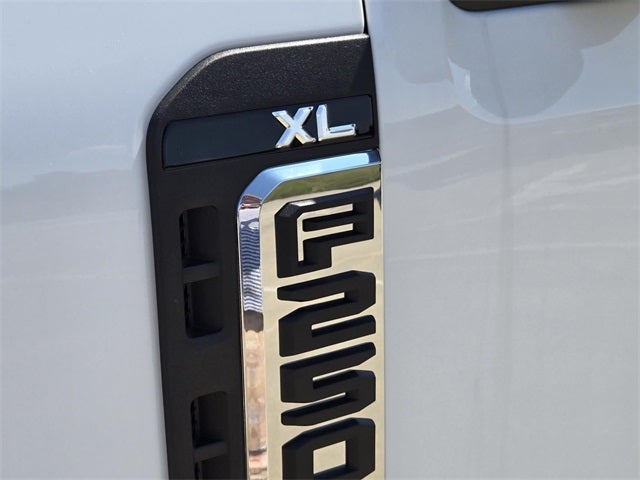 2025 Ford F-250SD XL