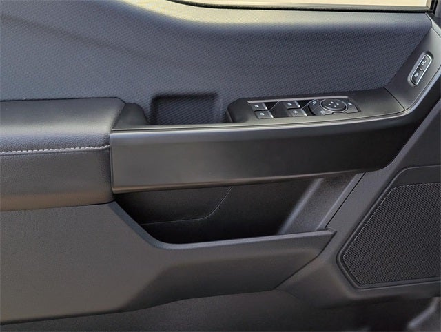 2025 Ford F-150 STX LOBO