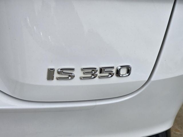 2024 Lexus IS 350 F SPORT Design