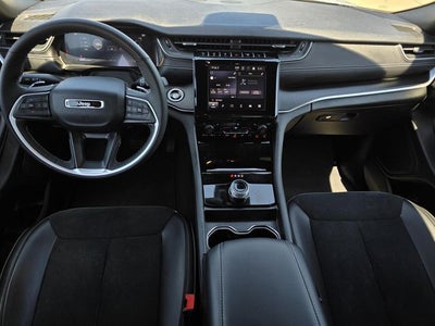 2024 Jeep Grand Cherokee L Altitude