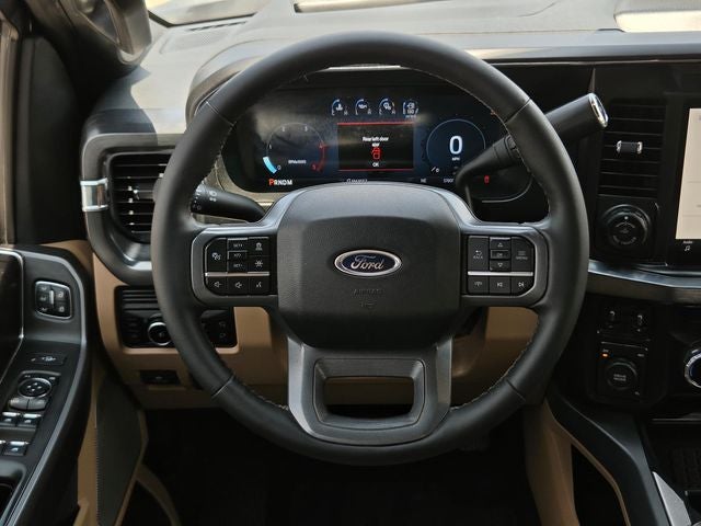 2025 Ford F-350SD Lariat DRW