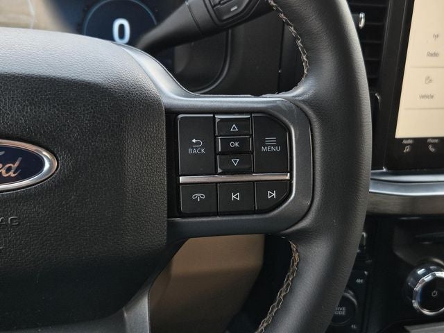 2025 Ford F-350SD Lariat DRW