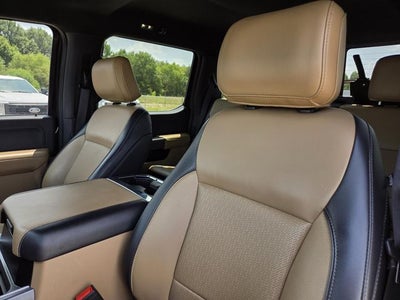 2025 Ford F-350SD Lariat DRW