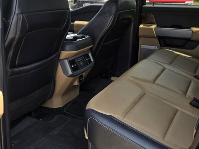 2025 Ford F-350SD Lariat DRW