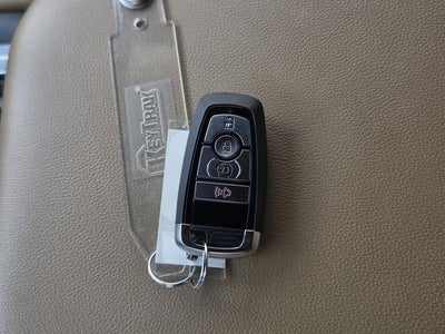 2025 Ford F-350SD Lariat DRW