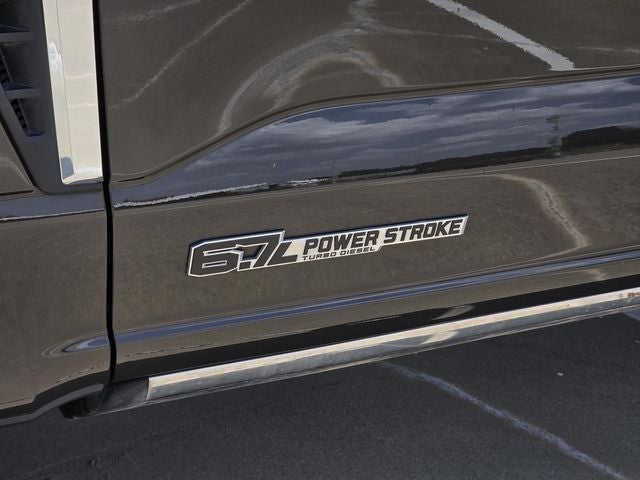 2025 Ford F-350SD Lariat DRW