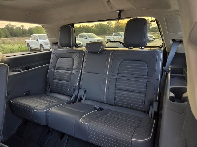 2024 Lincoln Navigator Black Label